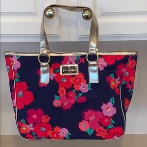 LILY PULITZER Floral  and Gold Print Tote.